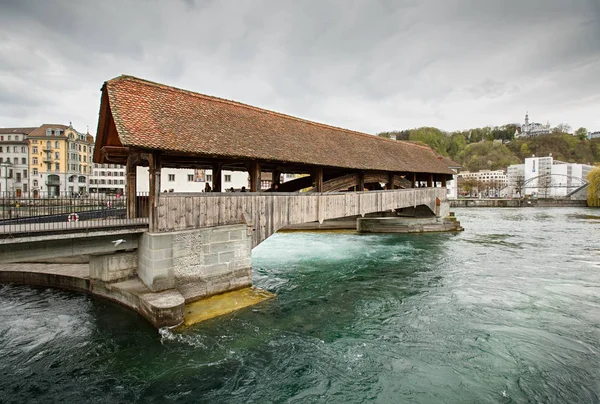 Luzern Švýcarsko Dubna 2018 Kkl Lucern Oblačno Jarní Den Město — Stock fotografie