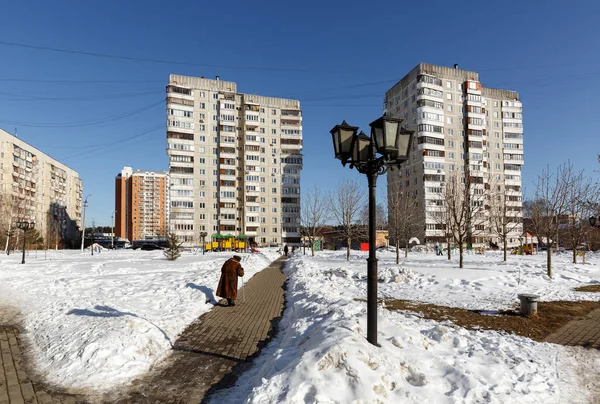 Semtte kışın. Balashikha kasaba, Moscow region, Rusya Federasyonu. — Stok fotoğraf