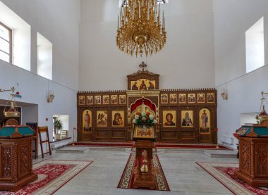 St. Alman Kazan Kilisesi ve Voronej'li Aziz Mitrofan. Varsayım erkek manastırı, Sviyazhsk kasabası, Tataristan Cumhuriyeti, Rusya.