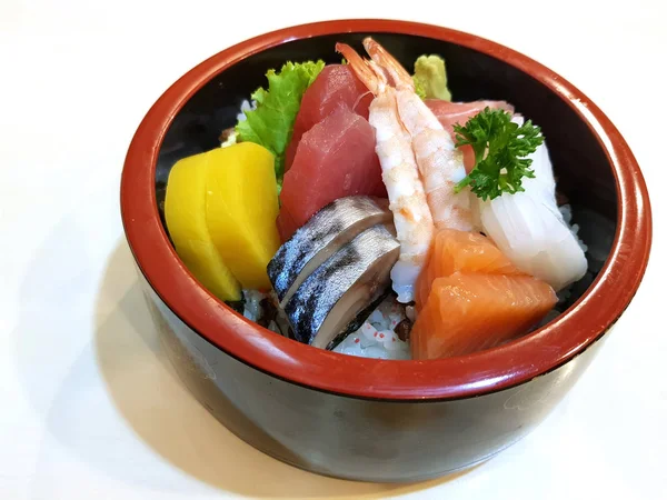 Japon Chirashi Bowl masada — Stok fotoğraf