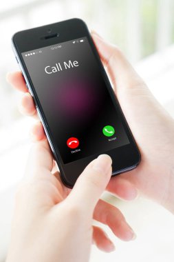 Sizi bağlı tutan cep telefonu 