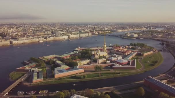 Петропавловская крепость в Петербурге — стоковое видео