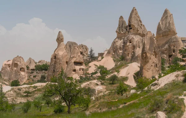 Grutas de Ortahisar na Capadócia — Fotografia de Stock