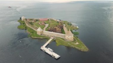Havadan görünümü üzerinde kale Shlisselburg yakınındaki Oreshek. Unesco Dünya mirası bir nesne olduğunu