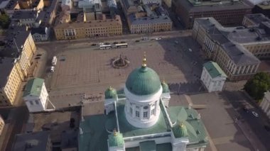 Helsinki Katedrali ve Senato Meydanı