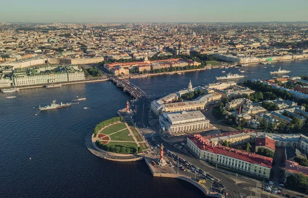 Spit of Vasilievsky island in Saint-Petersburg — Stock Photo, Image