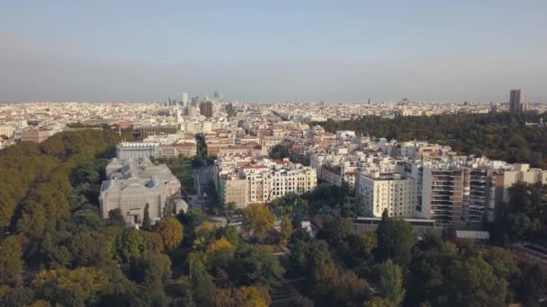 Stadsbilden i Madrid — Stockvideo