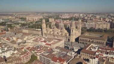 bizim hanımı ayağı Zaragoza'Bazilikası