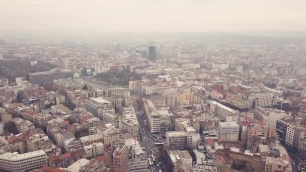 Городской пейзаж Белграда в облачный день — стоковое видео
