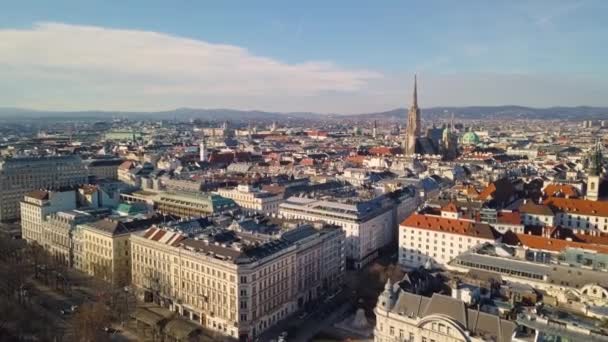 Luchtfoto van Wenen — Stockvideo