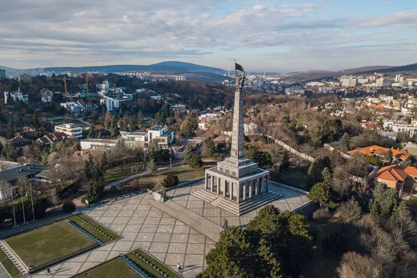 Slovenské národní památník války v Bratislavě — Stock fotografie