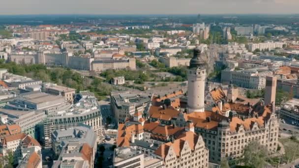 Stadsgezicht van Leipzig op een zonnige dag — Stockvideo