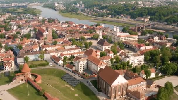 Vista aérea del centro de Kaunas — Vídeo de stock