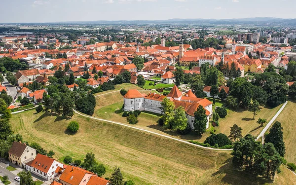 Letecký pohled na Varazdin — Stock fotografie