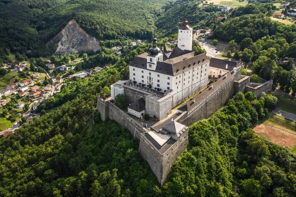 Castelo de Forchtenstein na Áustria — Fotografia de Stock