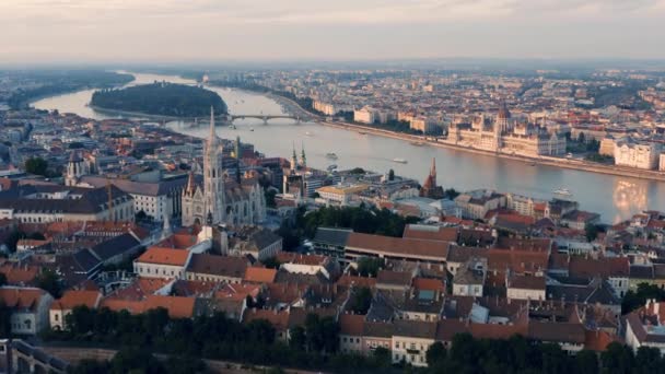 Stadsgezicht van Boedapest — Stockvideo