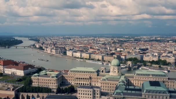 Stadsbilden i budapest — Stockvideo