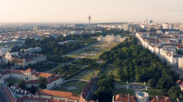 Luftaufnahme des Belvedere-Palastes — Stockvideo