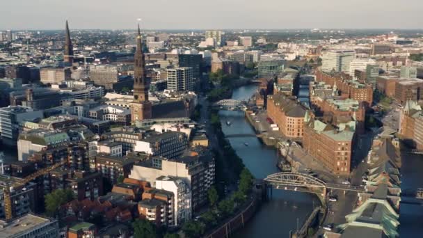 Flygfoto över Hamburg — Stockvideo