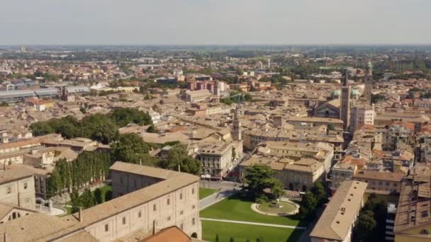 Luchtfoto van Parma — Stockvideo