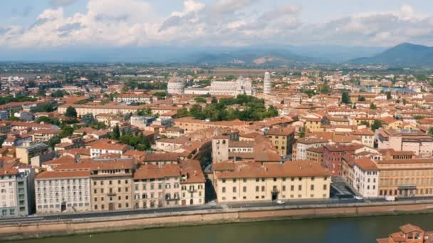 Paisaje urbano de Pisa y sus atracciones — Vídeo de stock