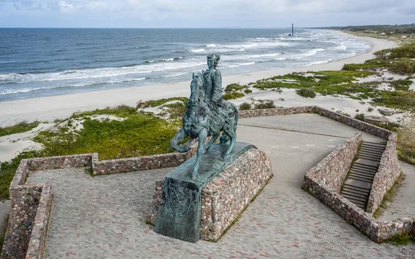 Baltiysk 'teki İmparatoriçe Elizabeth Anıtı