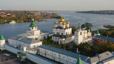 Kostroma 'daki Ipatiev Manastırı