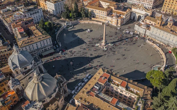 Piazza del Popolo en Roma — Foto de Stock