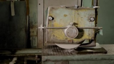 bir atölye, üretim otomatik donatımın kompleksleri bir bitki metal plaka Bileme Makinası olacağını