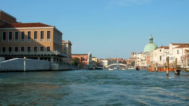 Široký Pohled Canal Grande Bazilikou Santa Maria Della Salute Benátkách — Stock video