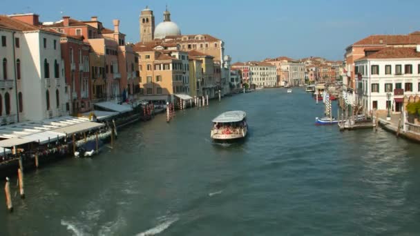 Amazing View Grand Canal Water Taxis Private Boats Sailing River — Stock Video