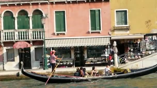 Gondolas Pass Grand Canal Venice — Stock Video