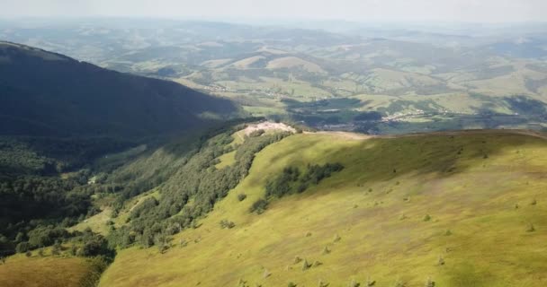 Letecké Lety Horách Alpská Krajina Karpat Ukrajina Podle Drone — Stock video