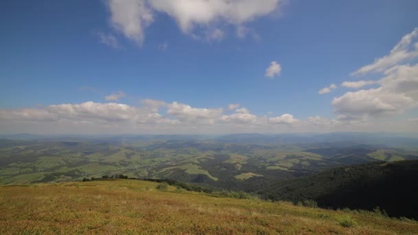 Καρπάθια Όρη Τοπίο View Time Lapse Βουνά Λευκά Σύννεφα Και — Αρχείο Βίντεο