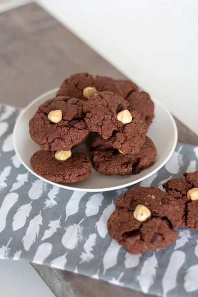 Frisch gebackene Schokoladenchips gesunde Kekse — Stockfoto