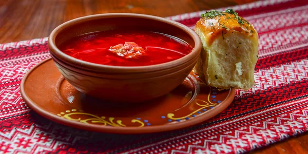 Украинский Традиционный Борщ Русский Вегетарианский Красный Суп Керамической Миске Деревенском — стоковое фото