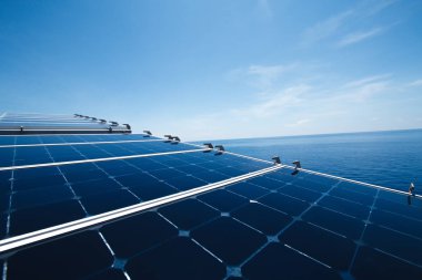 Solar panel, fotovoltaik, alternatif elektrik kaynak - seçici odak