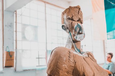 Eskişehir - 04 Eylül 2018: Sanat parçası 12 Uluslararası Eskişehir pişmiş toprak Sempozyumu.