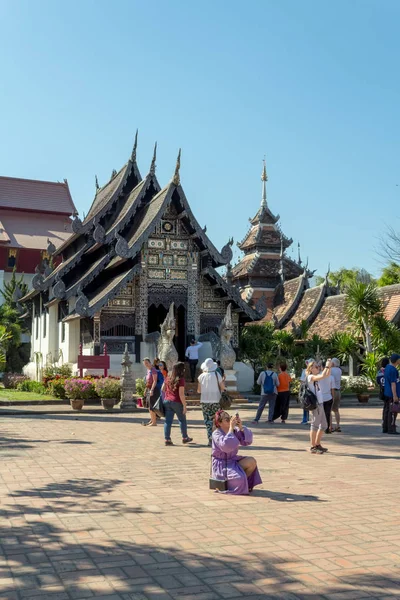 Chiang Mai Tailandia Enero 2018 Turistas Visitan Wat Chedi Luang — Foto de Stock