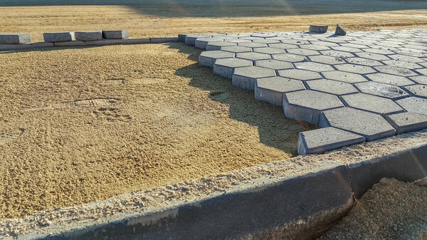 Новая дорожка в стадии строительства
