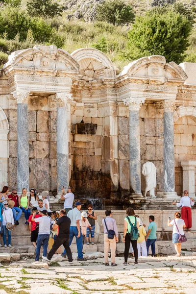 Fontaine Antonin à Sagalassos, ville antique Pisidia, Burdur, Turquie — Photo