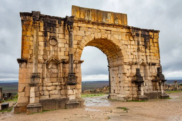 Ruines Une Ancienne Ville Romaine Dans Site Archéologique Volubilis Situé — Photo