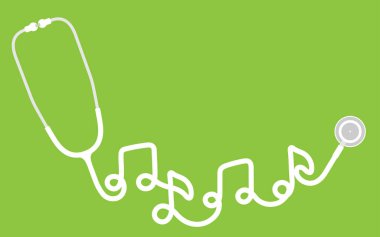 Kopya alanı ile yeşil zemin üzerine izole kablosu üzerinden yapılan stetoskop beyaz renk ve müzik not işareti simgesi