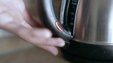Elektrikli su ısıtıcısını kapatma