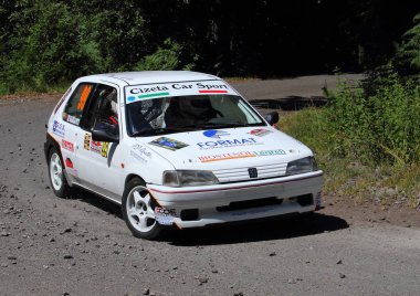 Peugeot 106 ralli yarış arabası bir zamanlanmış hız deneme 2 Temmuz 2017 La Spezia gerçekleşti Golfo dei Poeti miting sırasında.
