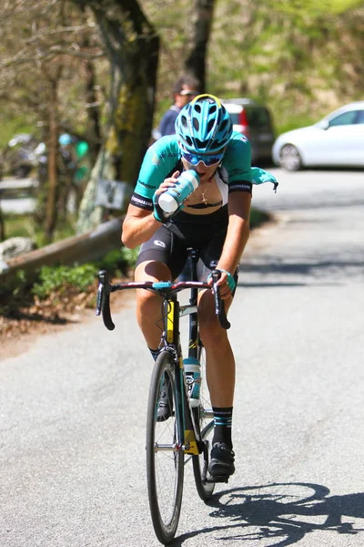 Ciclistas Giro Dell Appennino Que Teve Lugar Abril 2018 Engajaram — Fotografia de Stock