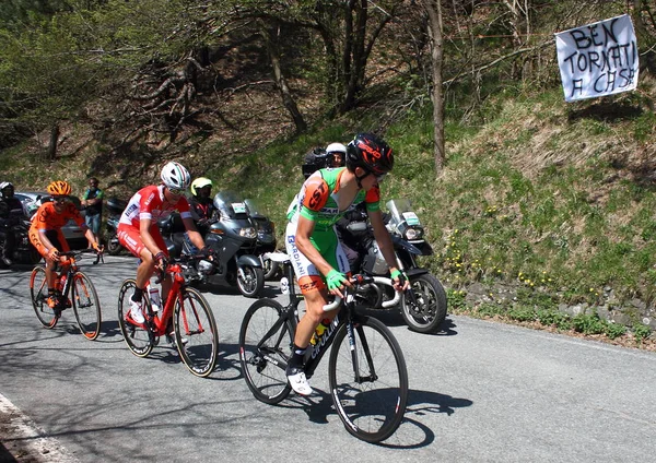 Ciclistas Giro Dell Appennino Que Teve Lugar Abril 2018 Engajaram — Fotografia de Stock