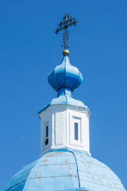 Cheboksary, Rusya Federasyonu, batan güneşin Ortodoks Manastırı.