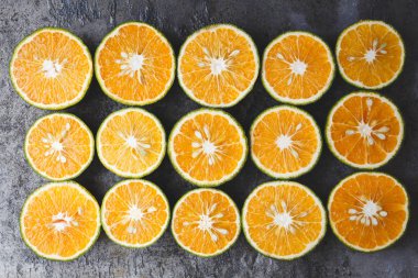 Kral mandalina meyve portakal dilimleri