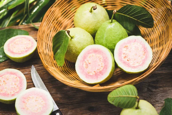 Friss Guava Egy Különleges Gyümölcs Ázsiából — Stock Fotó